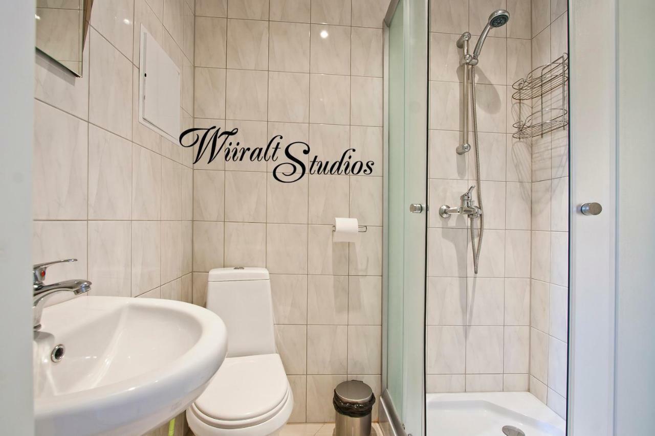 Wiiralt Studios Self Check-In Tallinn Luaran gambar
